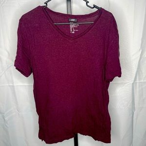 H&M Burgundy Large T-Shirt